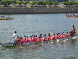 July 31/August 1, 2004: Hong Kong International Dragon Boat Races 2004 Image