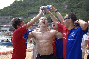 May 7, 2006: 7th Deep Water Bay Dragon Boat Races Image